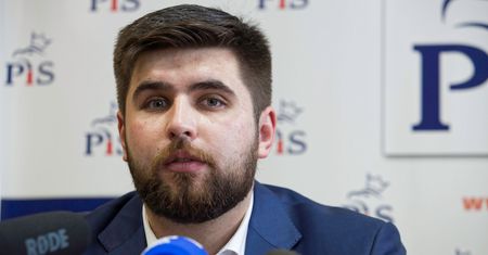 PiS triumfuje w Chełmie. Kim jest nowy prezydent Jakub Banaszek
