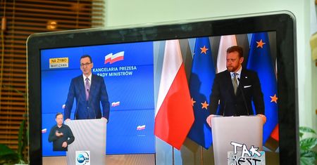 Koronawirus w Polsce. Rząd wprowadził nowe ograniczenia