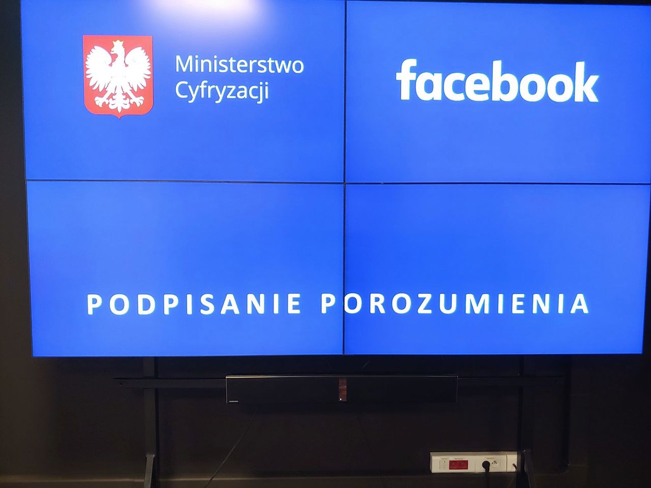 Zbanowali cię na Facebooku? Ministerstwo Cyfryzacji pomoże. Jako pierwsze na świecie