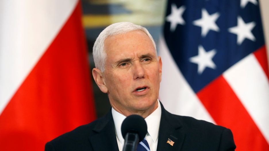 Wiceprezydent Stanów Zjednoczonych Mike Pence podczas poprzedniej wizyty w Warszawie.