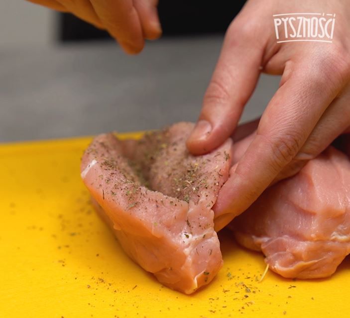 Kieszonki schabowe z boczkiem- Pyszności