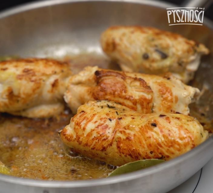 Roladki z żurawiną i camembertem- Pyszności