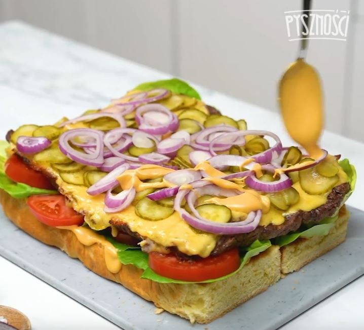 Zapiekanka hamburgerowa- Pyszności