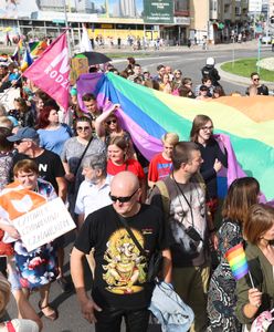 Przeciwnicy Marszu Równości spotykają się przed kościołem. Proboszcz się obawia