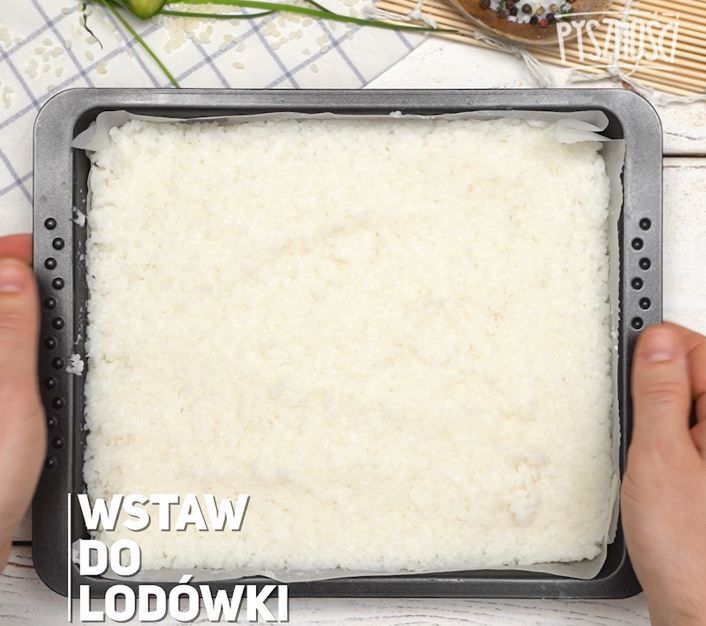 Chrupiące sushi z wędzonym łososiem- Pyszności