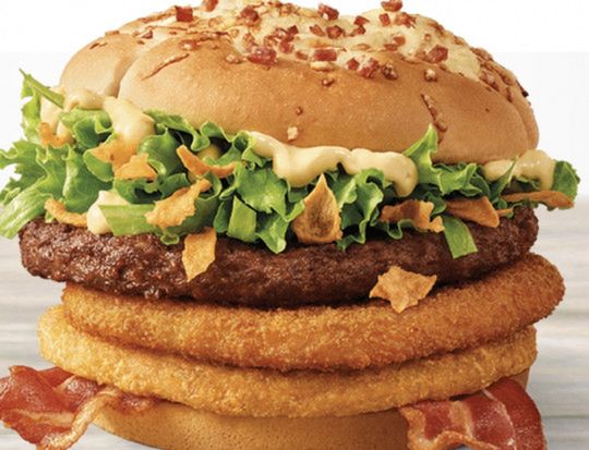 Burger Drwala z plackiem ziemniaczanym- Pyszności