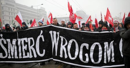 Prezydent chciał przejąć Marsz Niepodległości, a stał się zakładnikiem narodowców