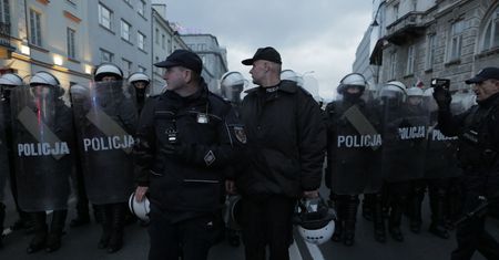 Znany dziennikarz trafił na policję. "Źle się czuję, sprawdzają, czy jestem poszukiwany"