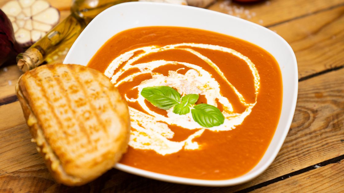 Krem z pieczonych pomidorów- Pyszności