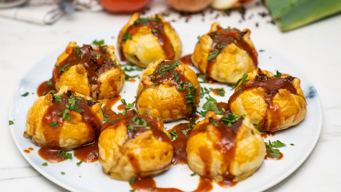 Sakiewki z ciasta francuskiego- Pyszności