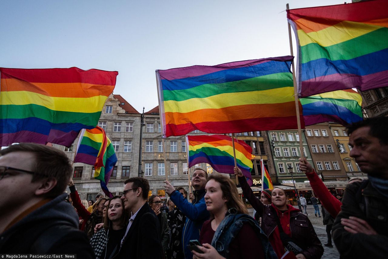 Aktywiści LGBT krytykują Andrzeja Dudę. "To niebywała hipokryzja"