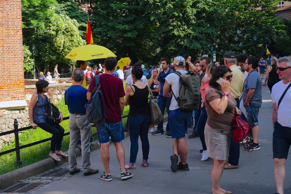 Turyści stają się dla Krakowian coraz bardziej uciążliwi i zaczynają budzić negatywne emocje