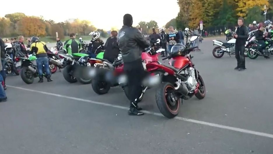 Łamanie przepisów na takich spotkaniach jest standardem