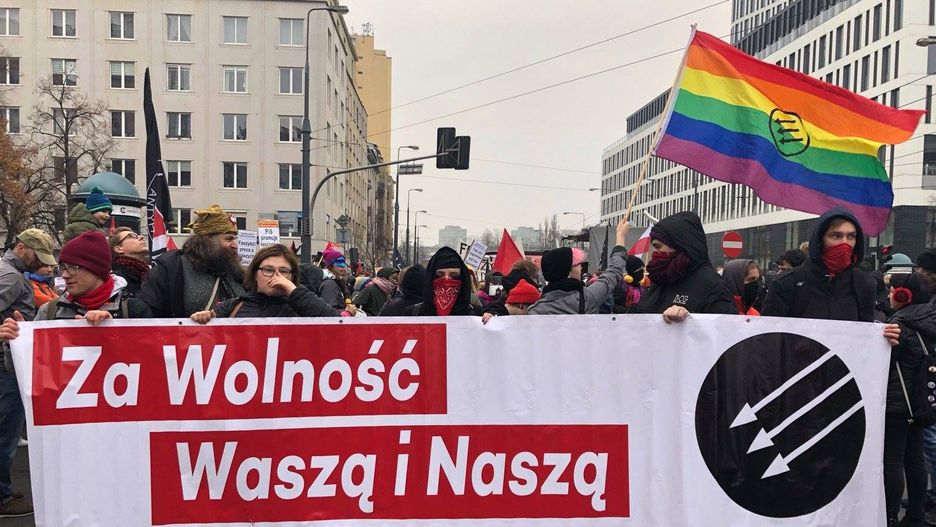 Marsz antyfaszystów w Warszawie