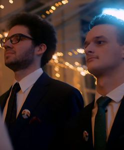 Pierwsza taka studniówka w Polsce. Maturzyści zatańczyli "Poloneza Równości"