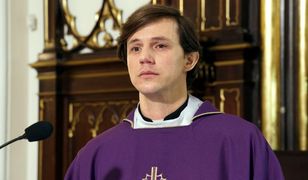 Barwy szczęścia. Ksiądz Tadeusz ma kryzys wiary (odcinek 2091 - streszczenie)