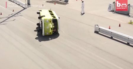 Najdziwniejsza wyścigówka świata - wideo