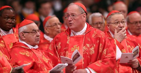 Wiesz jak nazwać księdza? Sprawdź swoją wiedzę o hierarchii w Kościele katolickim