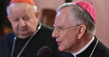 Dla abp Jędraszewskiego aborcja jest jak selekcja ludzi w czasie II wojny światowej