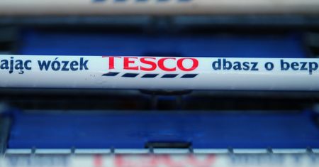 Tesco nie porozumiało się ze związkowcami, ale i tak przyznało podwyżki
