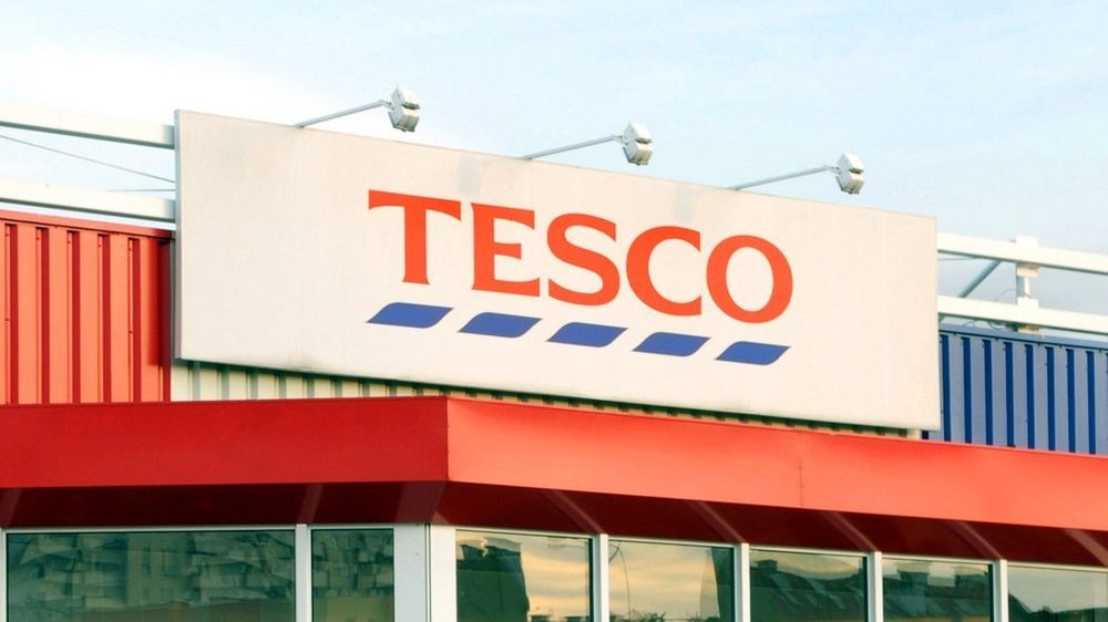 Tesco Polska zmienia hipermarkety w "hipermarkety kompaktowe"