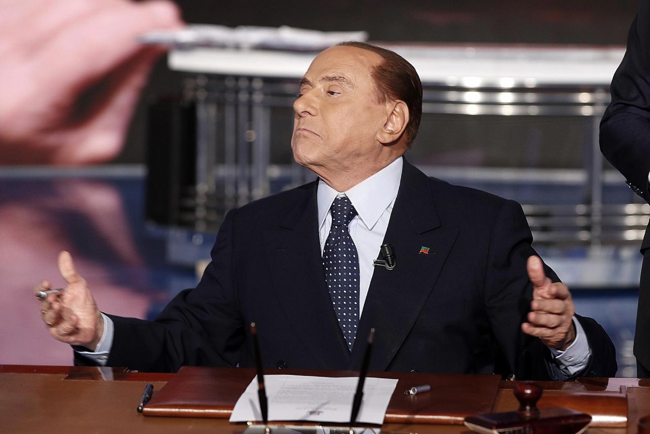 Silvio Berlusconi uważa, że to on zakończył zimną wojnę. Polityk powraca pomimo licznych skandali i kontrowersji