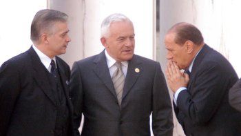 Premier Berlusconi wita polską delegację