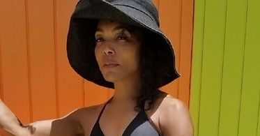 60 lat i obłędna figura. Angela Bassett pokazała zmysłowe zdjęcie w bikini