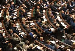 Kolejny zaskakujący sondaż. Przeczy poprzedniemu