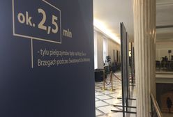 Kontratak PiS przed votum nieufności. W Sejmie stanęły tablice chwalące osiągnięcia rządu