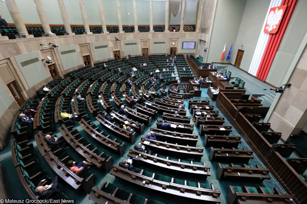 Burza wokół list poparcia kandydatów do KRS. CIS przedstawia argument