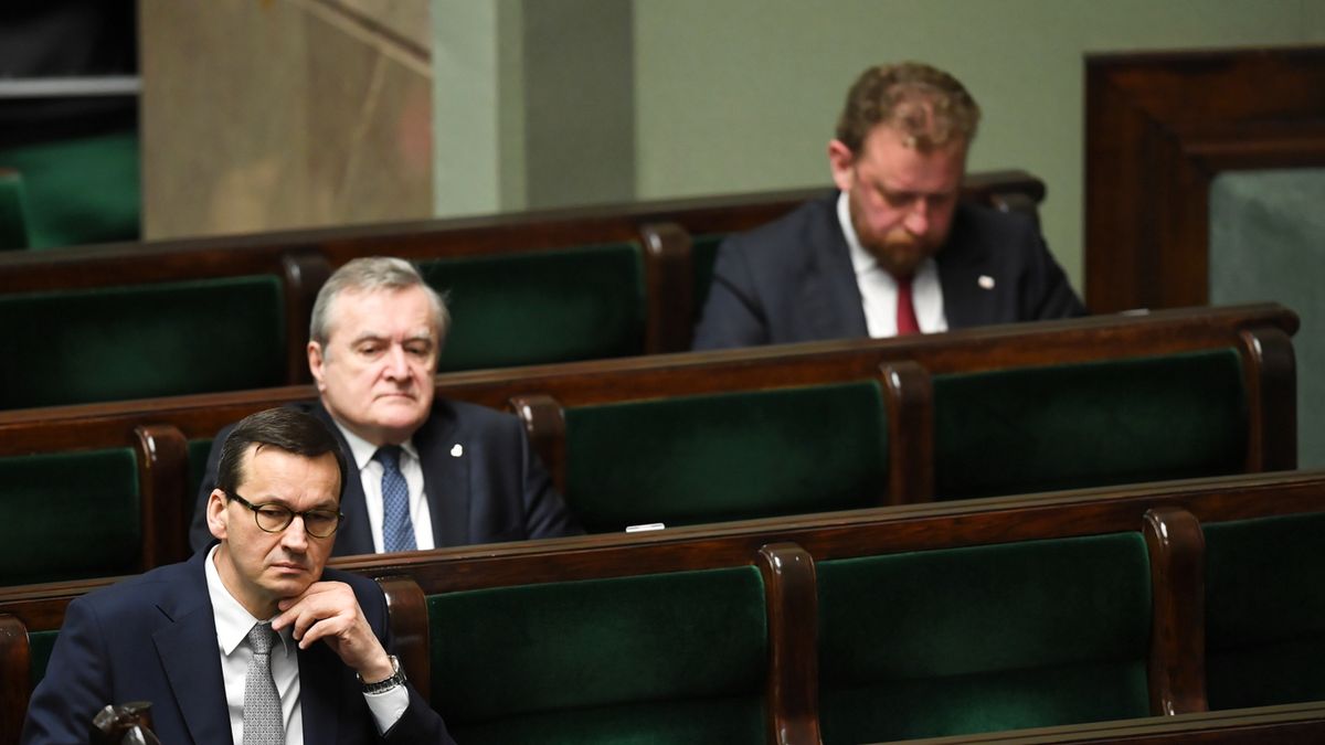 Ustawa o COVID-19 w Sejmie. Minister PiS żąda wyjaśnieni od premiera Morawieckiego