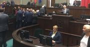 Ostatnie posiedzenie Sejmu. Politycy PiS wyszli z sali, kiedy na mównicę wszedł prezes SN