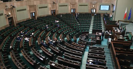 Protest w Sejmie. Rodzice osób niepełnosprawnych chcą rozmawiać
