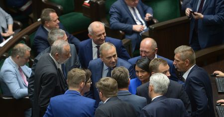 Opozycja przygotowuje się na wieczór - ujawniamy plan PO, Nowoczesnej i PSL