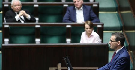 Tomasz Janik: "Tarcza antykryzysowa: zbyt mało i zbyt ostrożnie" [OPINIA]