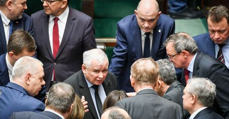 Miało być taniej, miało być prościej. Rewolucja podatkowa nagle zatrzymana