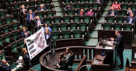 Błyskawiczne tempo prac w Sejmie. Projekt nowelizacji zaostrzający kary za pedofilię przyjęty przez komisję