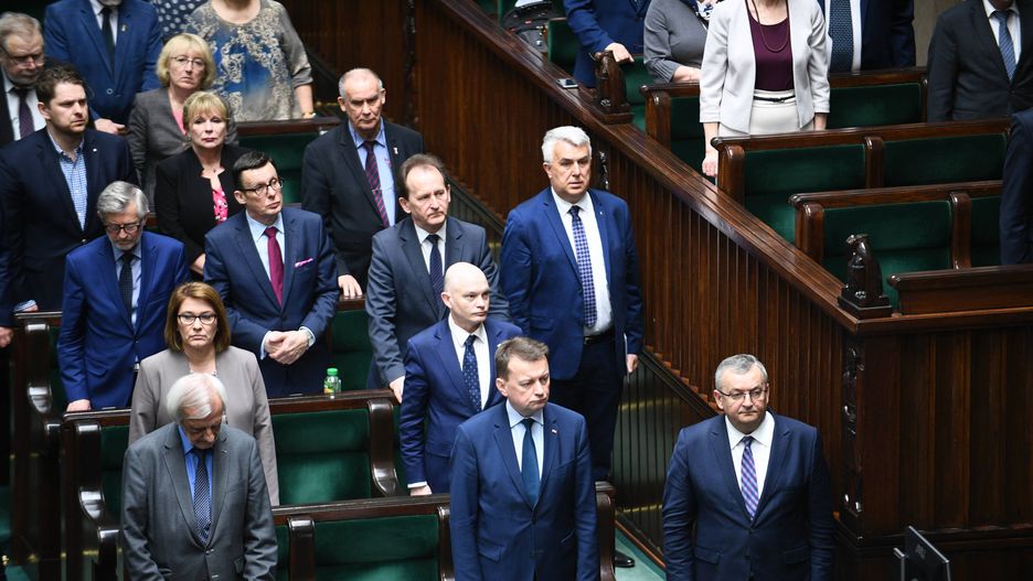 Parlamentarzyści będą musieli być uważniejsi