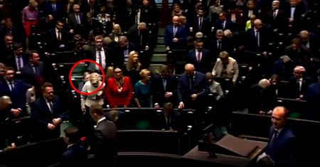 Pawłowicz jedyna zachowała rozsądek? "Hieny celebrują swoją ofiarę"