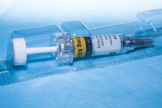Mit: Szczepionka przeciwko wirusom HPV 16 i 18 w zupełności chroni przed rakiem szyjki macicy