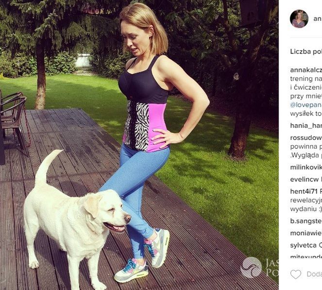 Anna Kalczyńska trenuje z psem