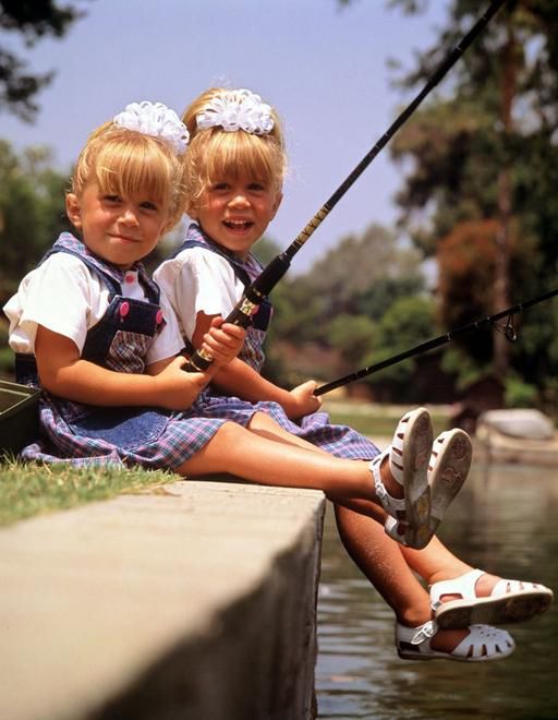 Mary-Kate i Ashley Olsen, najsłynniejsze bliźniaczki show-biznesu.