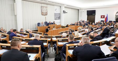 Senat. Andrzej Duda i senatorowie niezrzeszeni zabrali głos w przerwie obrad