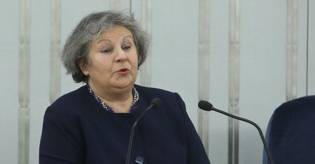 Duma i zaduma senatorki PiS. "Jak to się dzieje, że tam ludziom dzieje się tak dobrze?"