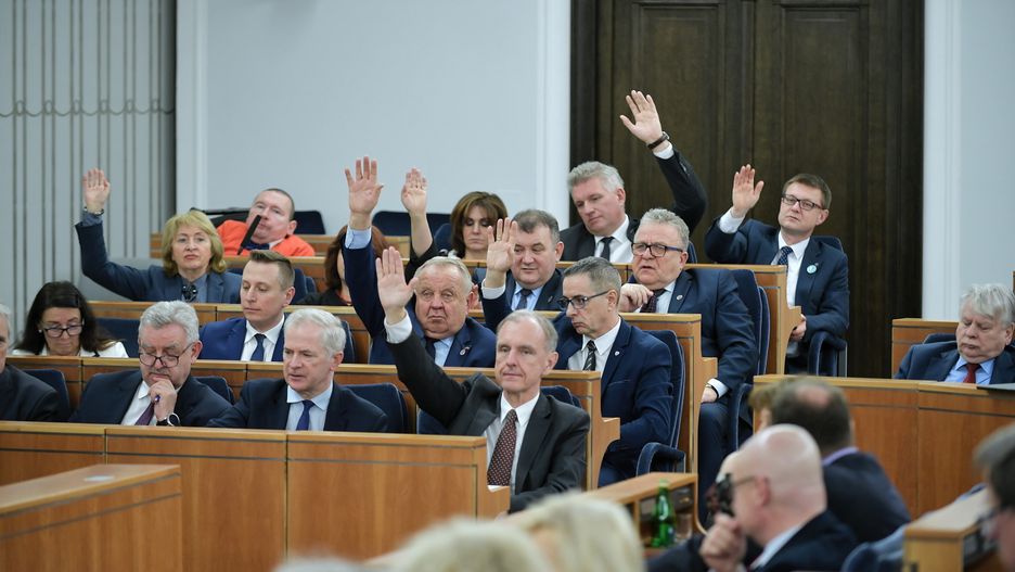 Wiceminister zdrowia Waldemar Kraska przemawiał w Senacie 