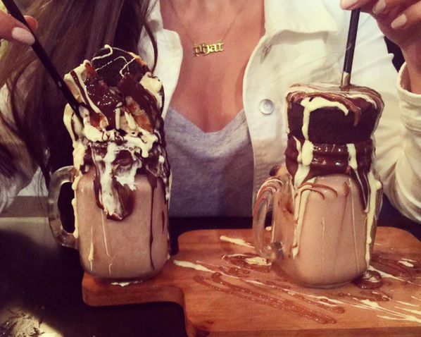 Ma być smacznie i niezdrowo. Ona wypowiedziała wojnę dietom