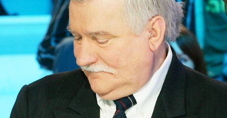 Lech Wałęsa pokazał, jak cukrzyca zdeformowała jego stopy. Przygotujcie się na mocny widok