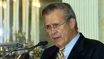 Rumsfeld przemawia w Monachium