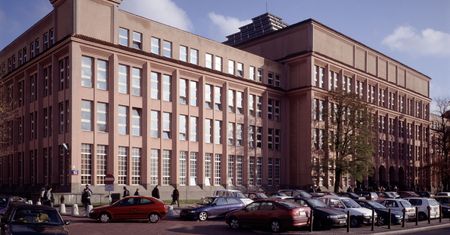 Przypadek odry na warszawskiej uczelni. "Zachorowała nauczycielka"
